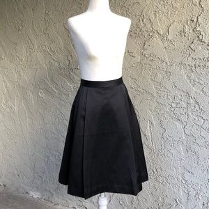 Kate Spade Black Silk Pleated Skirt Size 2